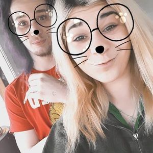 Meet your Posher, Devin